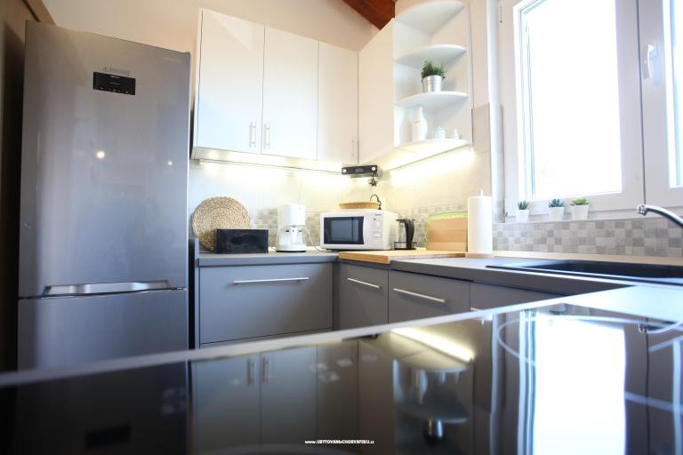 Apartmaji Larus **** 90 m2 – foto 8