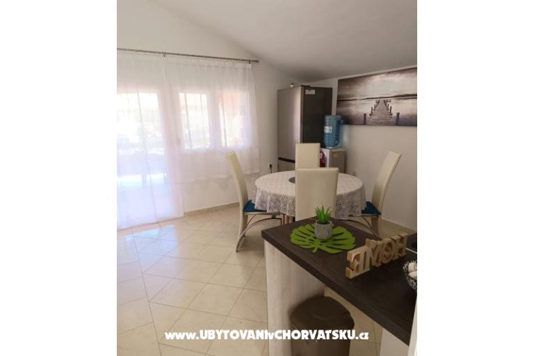 Apartma Laura  – foto 12