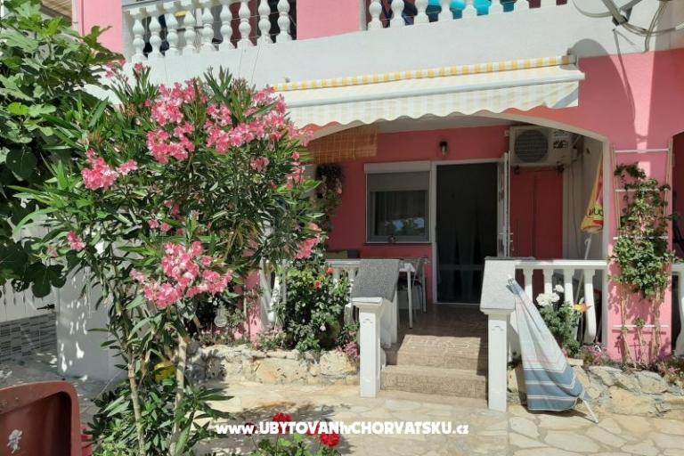 Apartmaji Alma – foto 4