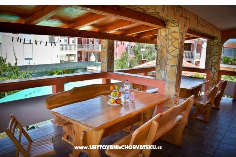 Apartmaji Anna – foto 6