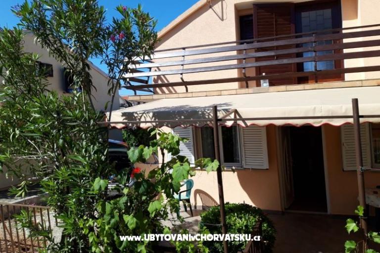 Apartmaji Cestar – foto 2