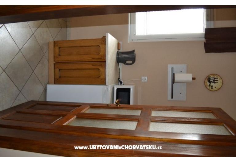 Apartmaji Čvangić – foto 13