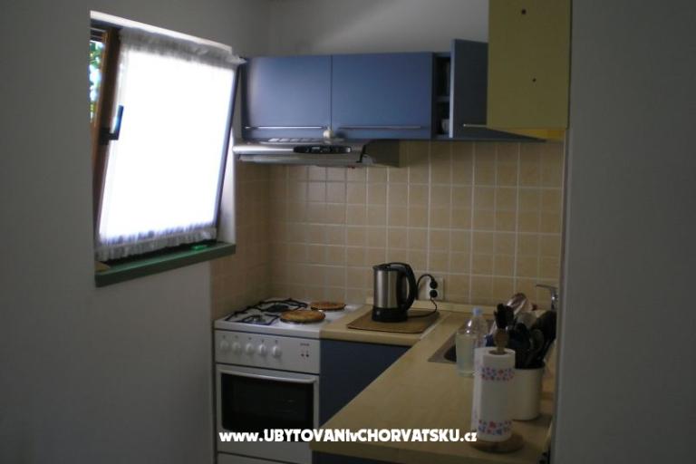 Apartmaji Dora – foto 7