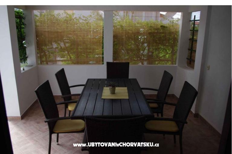 Apartmaji Dora – foto 9