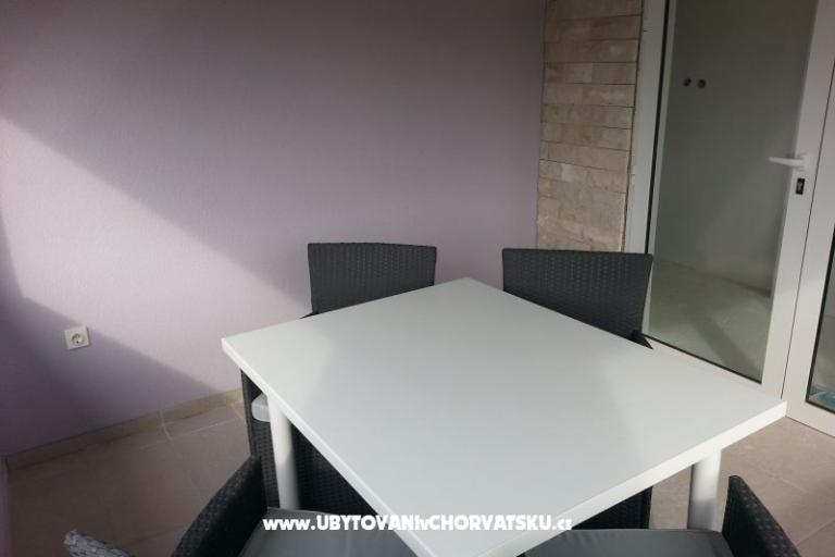 Apartmaji Lavanda Centar – foto 13