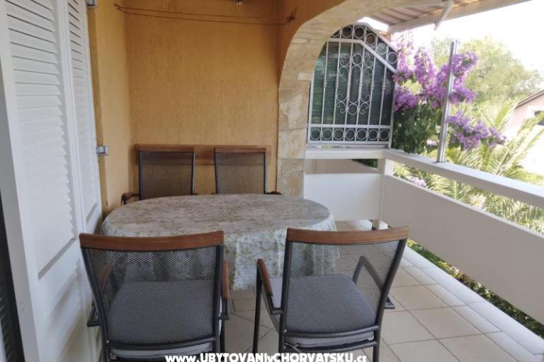 Apartmaji Leona – foto 8