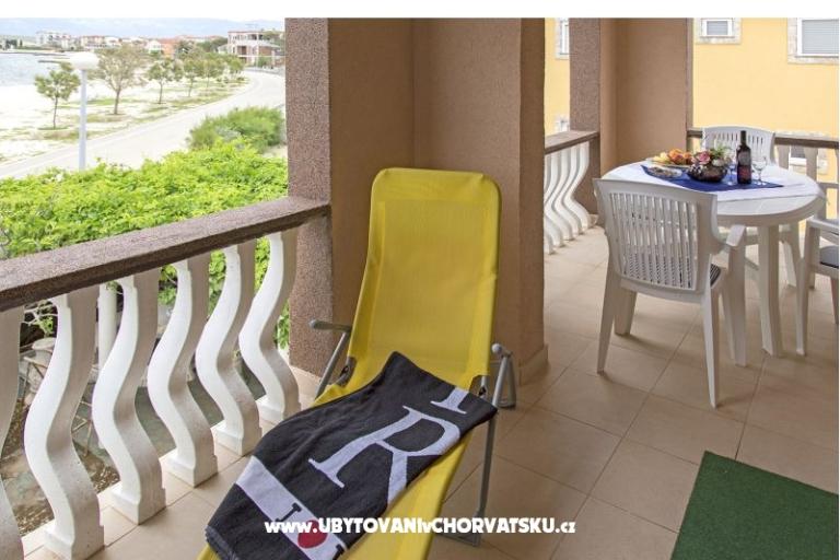 Apartmaji Lilly – foto 18