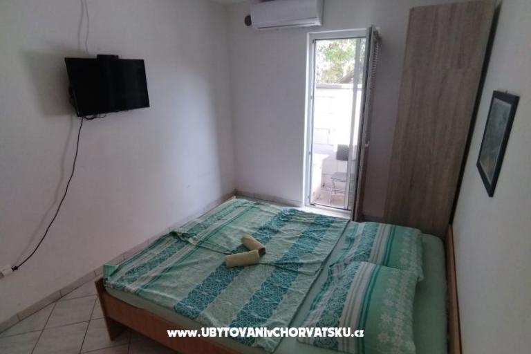 Apartmaji Oto Ivanka – foto 13