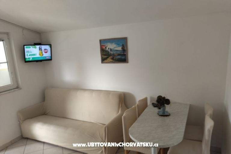 Apartmaji Oto Ivanka – foto 14