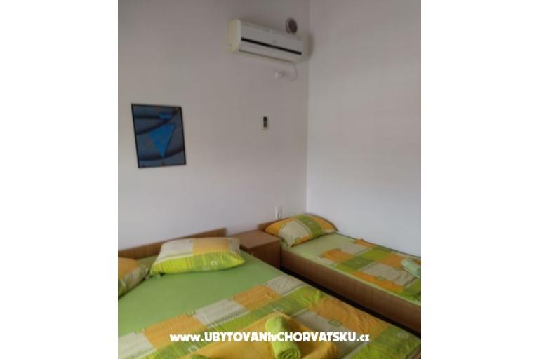 Apartmaji Oto Ivanka – foto 9