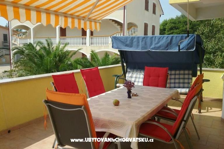 Apartmaji SARIC A – foto 8