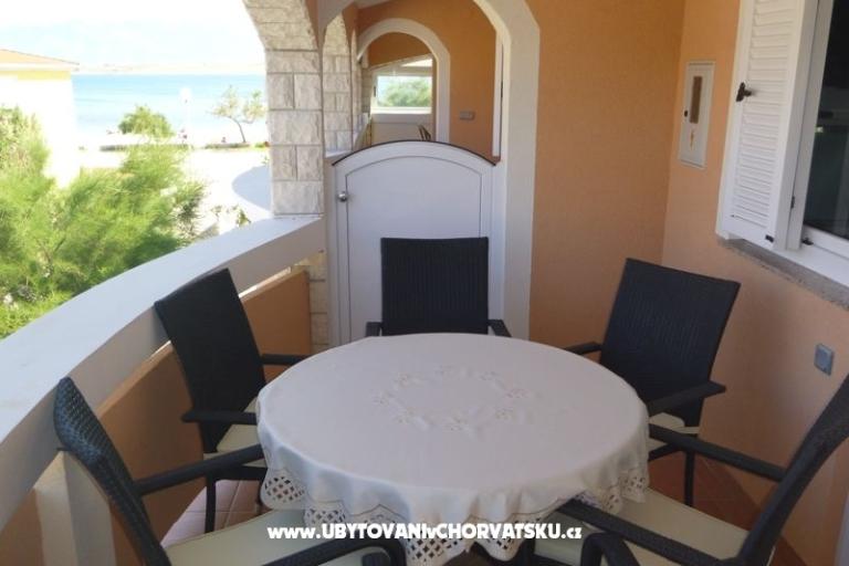 Apartmaji Vlašić otok Vir – foto 13