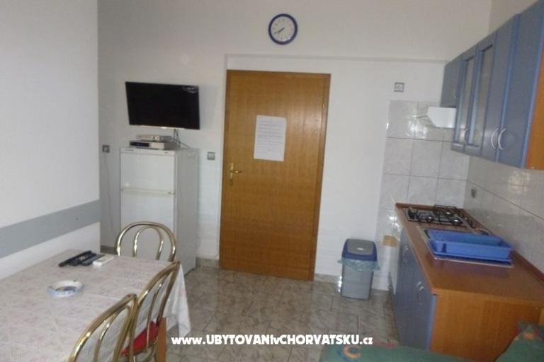 Apartmaji Vlašić otok Vir – foto 16