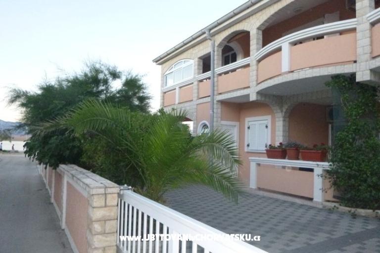 Apartmaji Vlašić otok Vir – foto 18