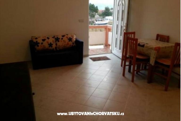 Apartmaji Zarko – foto 7