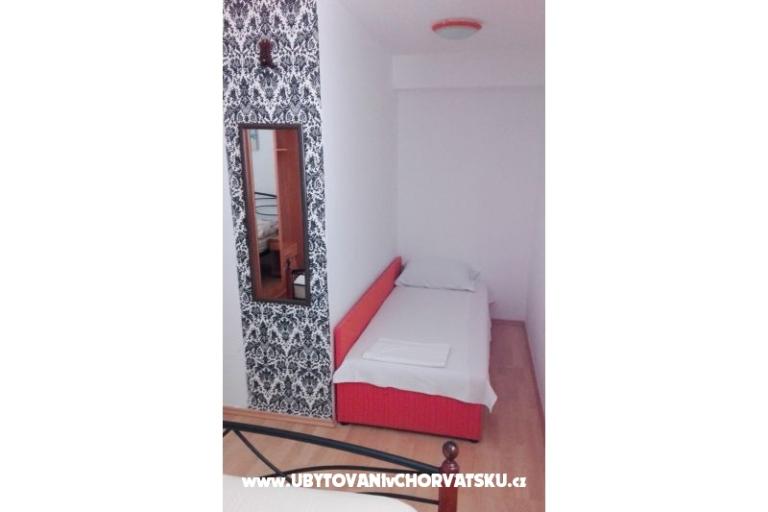 Apartmaji Anamaria – foto 13