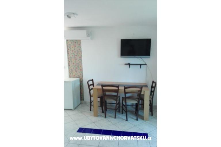 Apartmaji Anamaria – foto 8