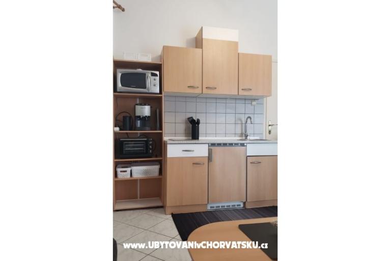 Apartmaji Emily – foto 12