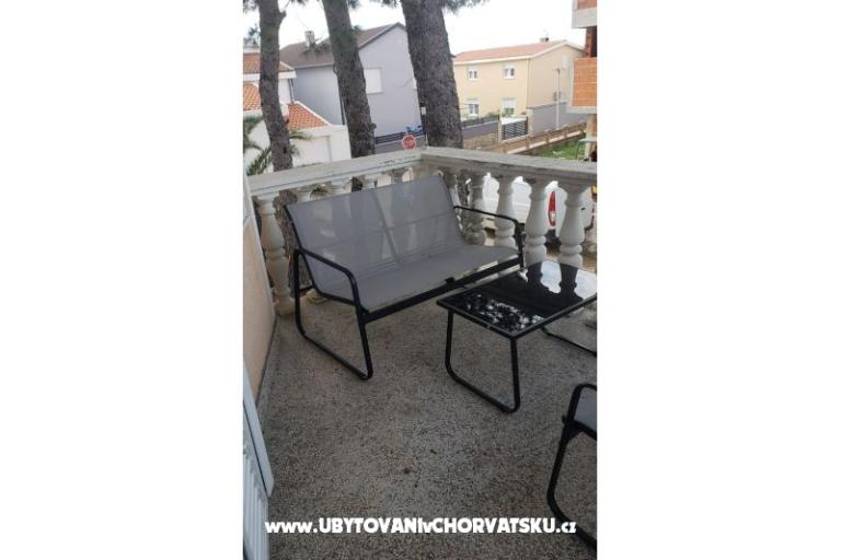 Apartmaji Emily – foto 13