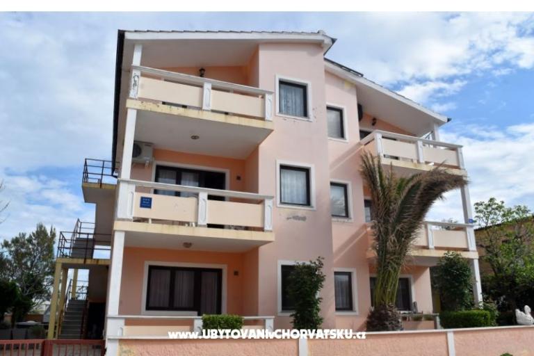 Apartmaji Karlo – foto 6