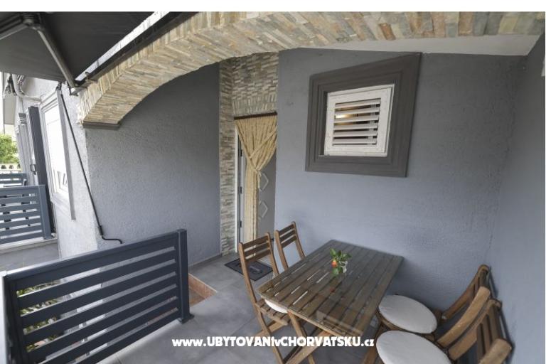 Apartmaji Porta Via  – foto 15