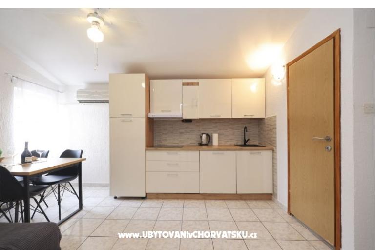 Apartmaji Porta Via  – foto 8