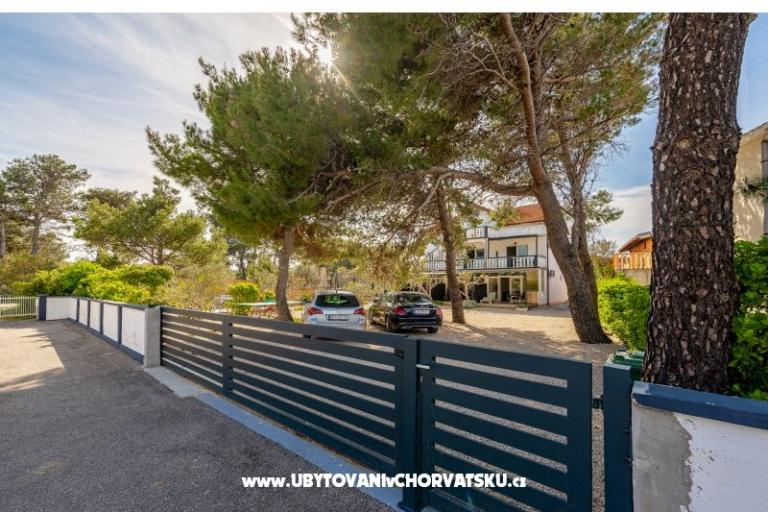 Apartmaji Villa Agape Vir – foto 10
