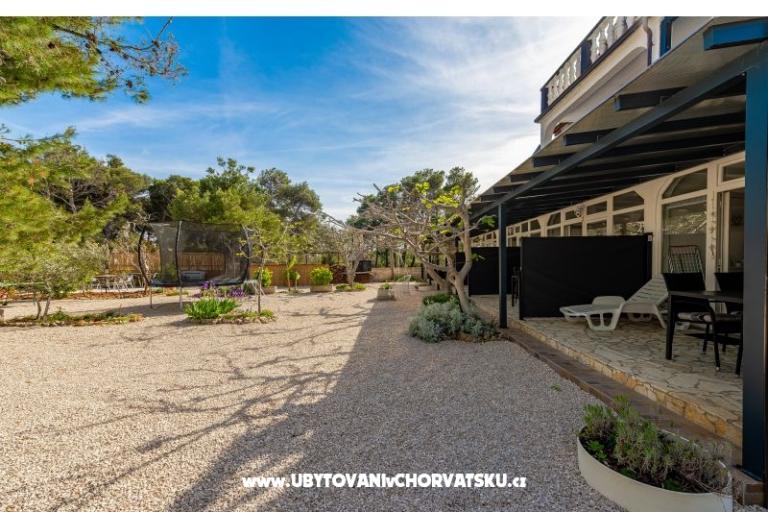 Apartmaji Villa Agape Vir – foto 12