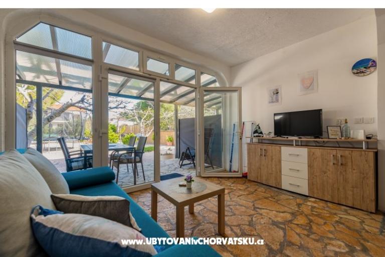 Apartmaji Villa Agape Vir – foto 17