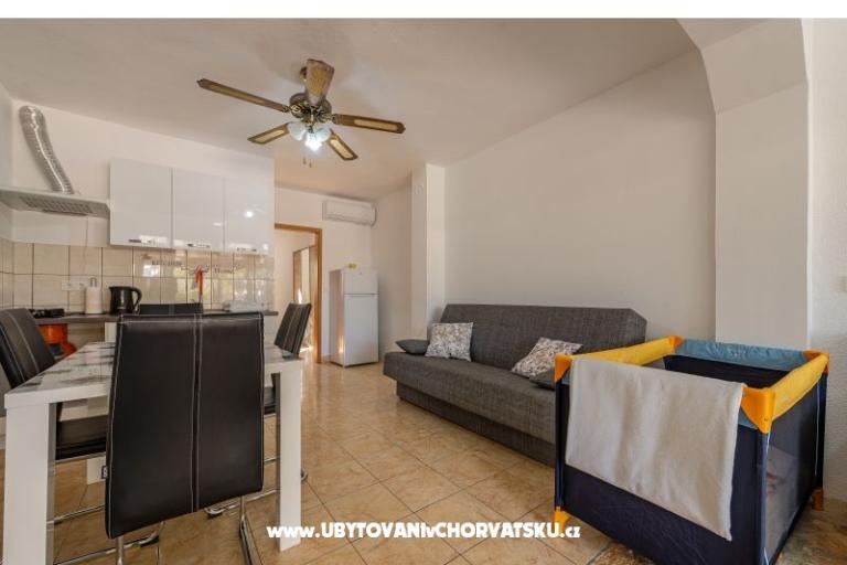 Apartmaji Villa Agape Vir – foto 22