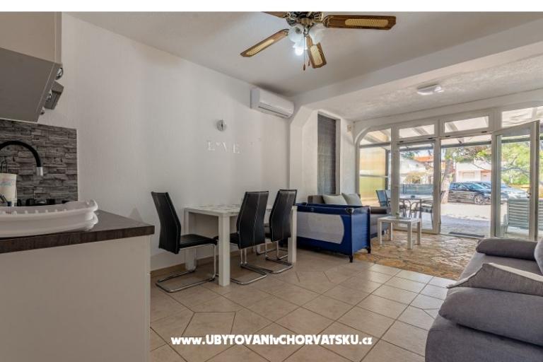 Apartmaji Villa Agape Vir – foto 26