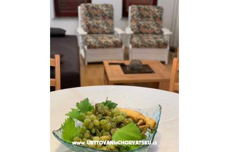 Apartmaji Karolina – foto 11