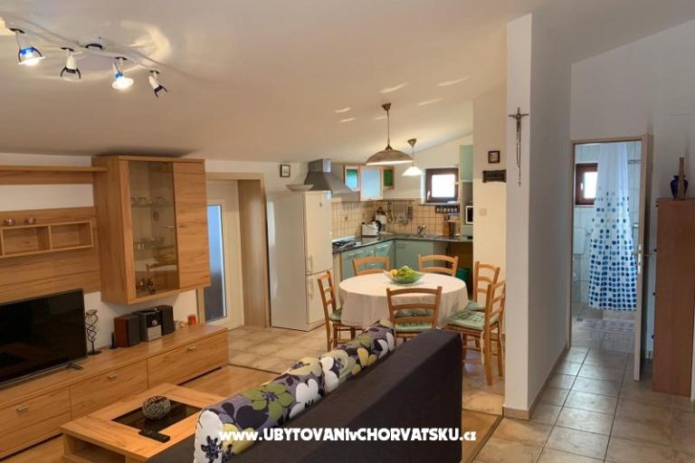 Apartmaji Karolina – foto 17