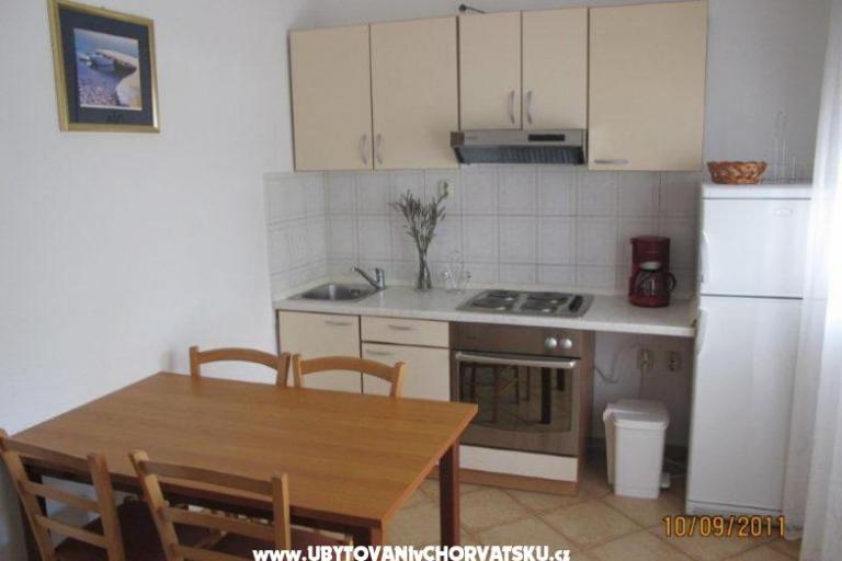 Apartmaji Liveric – foto 7