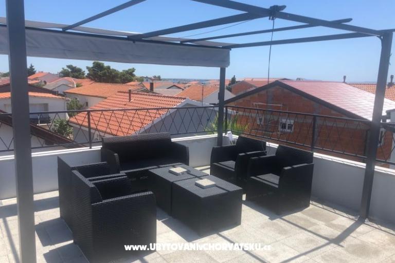 JACUZZI Family Apartma – foto 4