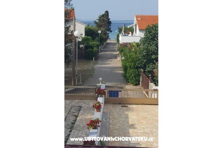 Tonis Apartmaji – foto 3