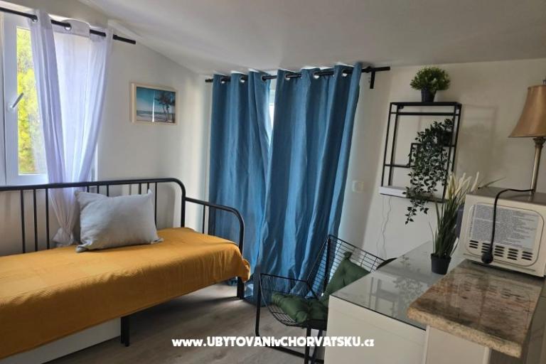 Sunset Paradise Apartmaji Vir – foto 11