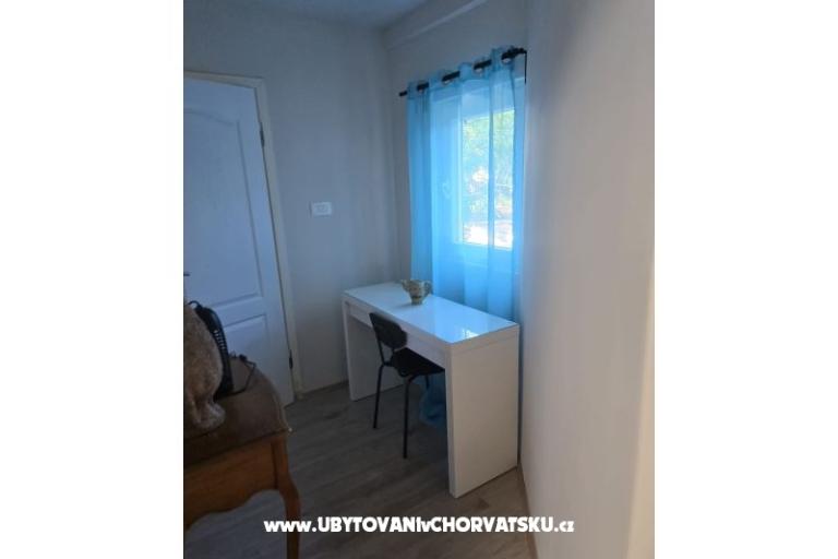 Sunset Paradise Apartmaji Vir – foto 21