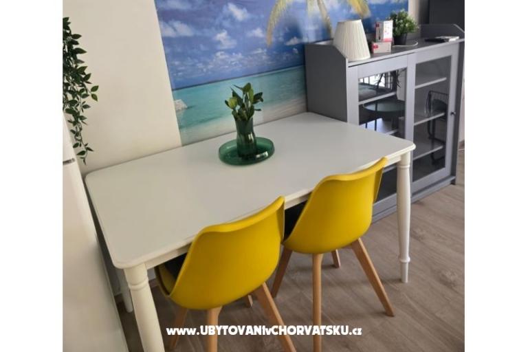 Sunset Paradise Apartmaji Vir – foto 27
