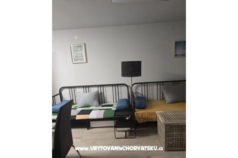 Sunset Paradise Apartmaji Vir – foto 30