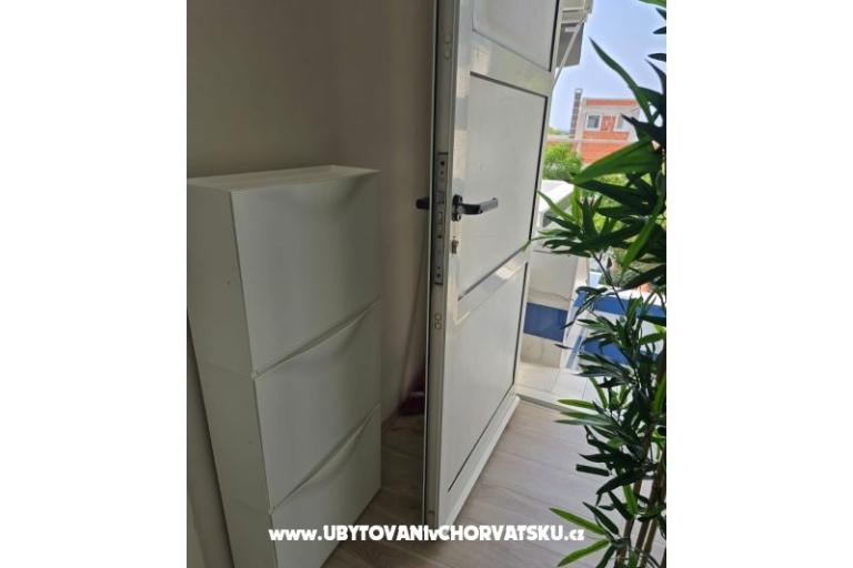 Sunset Paradise Apartmaji Vir – foto 42