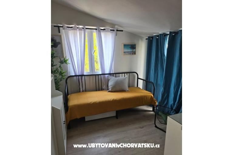 Sunset Paradise Apartmaji Vir – foto 47