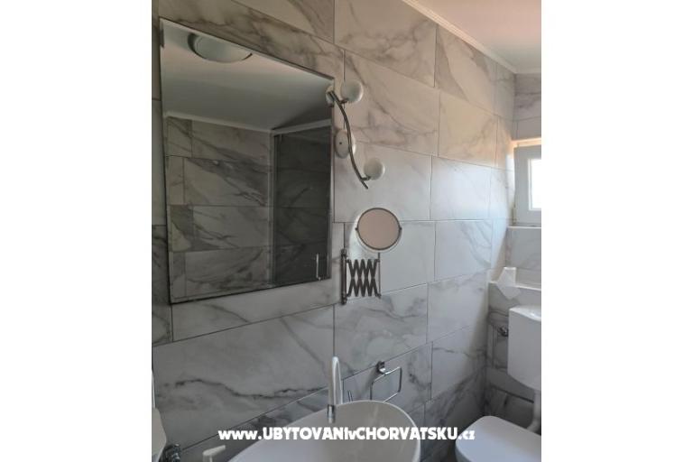 Sunset Paradise Apartmaji Vir – foto 49