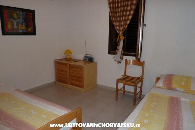 Apartmaji Janković Vis – foto 6