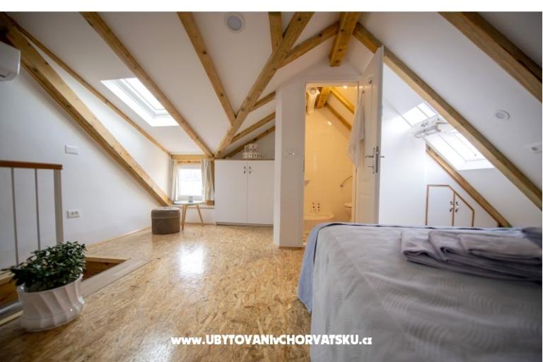 Apartma AndriNa  Vis – foto 13