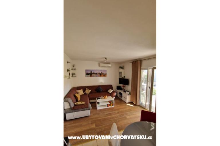 Apartma Anthos – foto 2