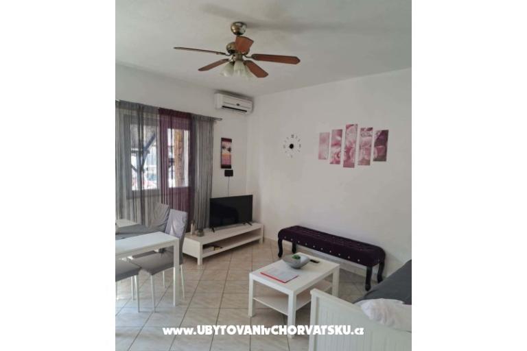 Apartma Carmen – foto 5