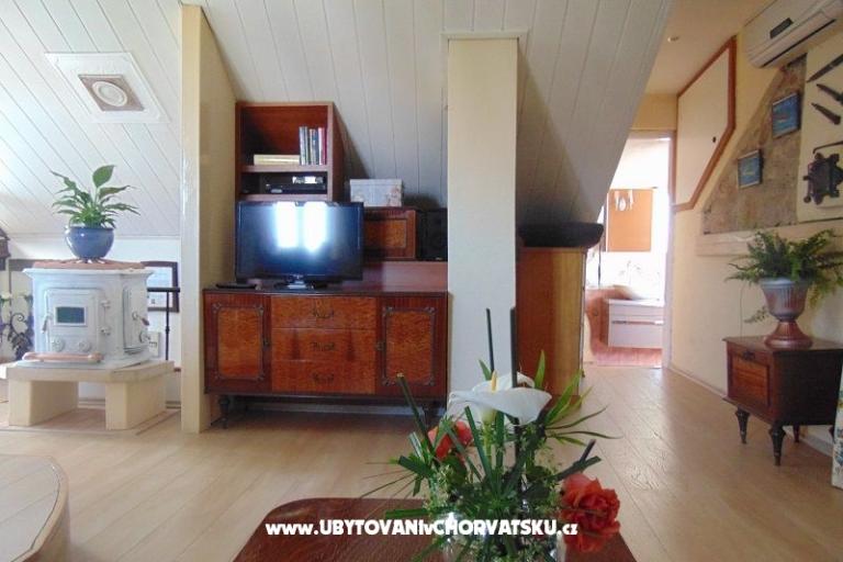 Apartma Gita -Ston Hiša – foto 6