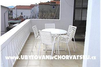 Apartmaji Alaga – foto 2