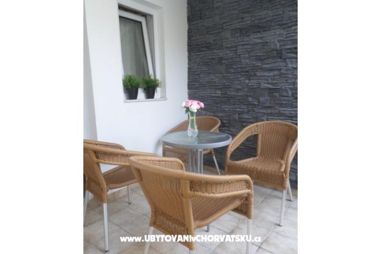 Apartmaji Bisserka – foto 12